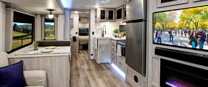 ALTA TRAVEL TRAILER />
                <p>  EAST TO WEST’s ALTA is our first lightweight laminated travel trailer line officially launching in September 2019. ALTA will premier with the 7 top selling floorplans in the industry in one great interior décor scheme (cloud).</p>
              </div>
              <div class=